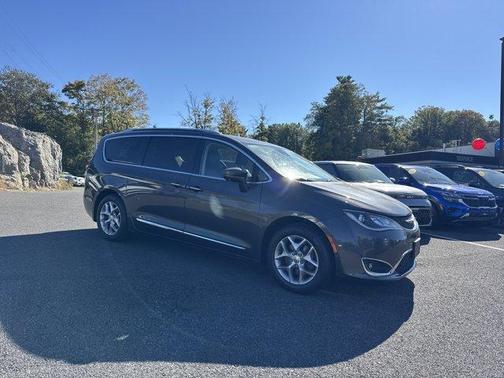 2019 Chrysler Pacifica Touring-L Plus