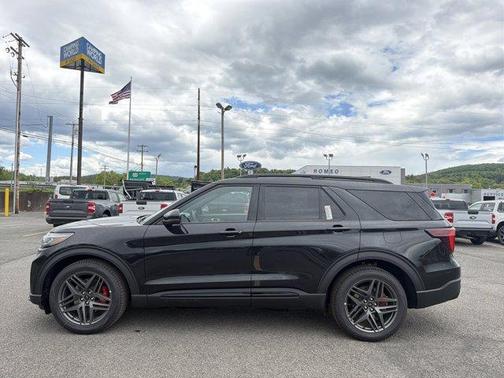 Agate Black Metallic 2026 Ford Explorer ST