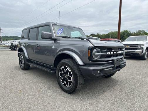 2023 Ford Bronco Outer Banks