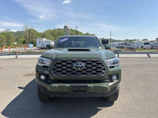 Army Green 2022 Toyota Tacoma TRD Sport