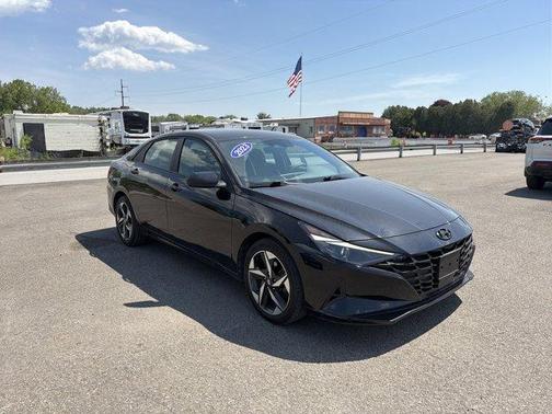 Onyx Black 2023 Hyundai ELANTRA SEL