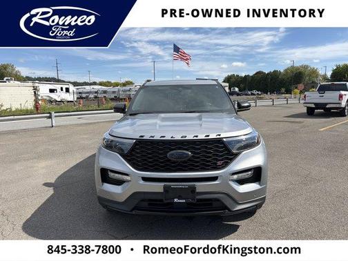 Silver Metallic 2022 Ford Explorer ST