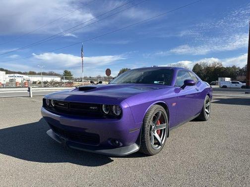 2016 Dodge Challenger SRT 392