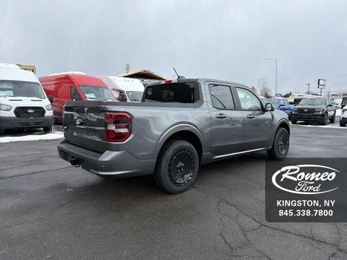 2026 Ford Maverick Lobo Standard