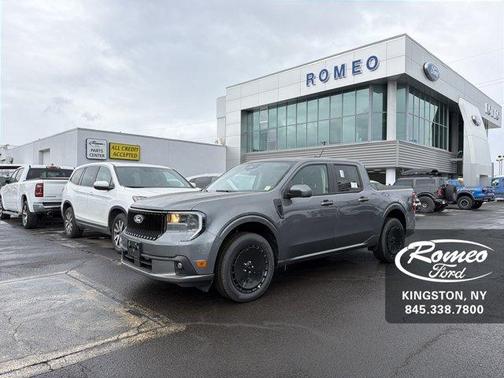 2026 Ford Maverick Lobo Standard