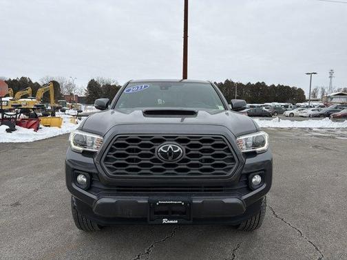 2021 Toyota Tacoma TRD Sport