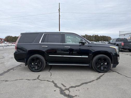 2020 Cadillac Escalade Luxury