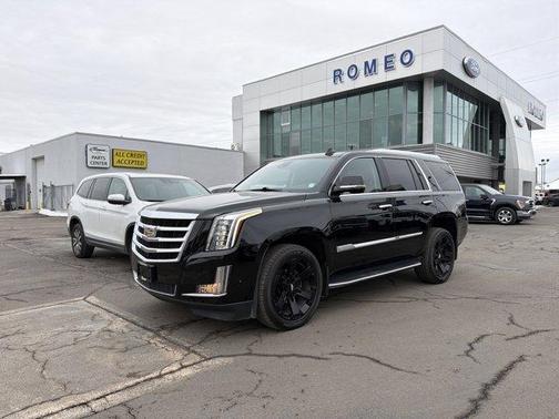 2020 Cadillac Escalade Luxury