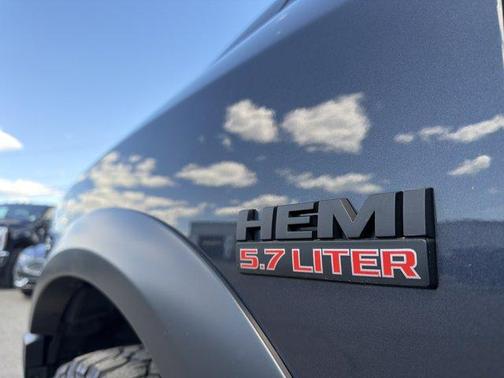 Maximum Steel Metallic 2021 RAM 1500 Classic SLT