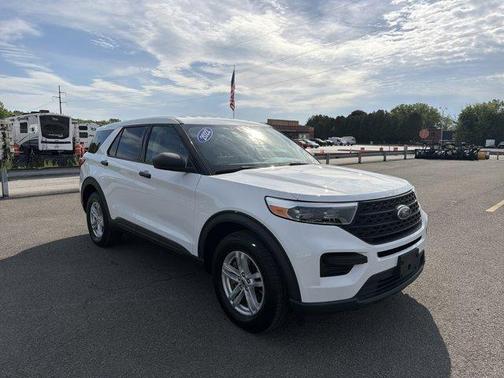 Oxford White 2022 Ford Explorer Base