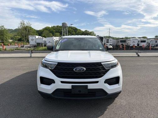 Oxford White 2022 Ford Explorer Base