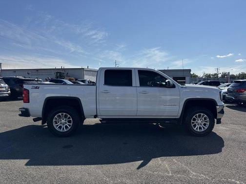 2018 GMC Sierra 1500 SLE