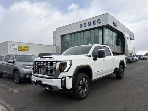 2024 GMC Sierra 2500 Denali