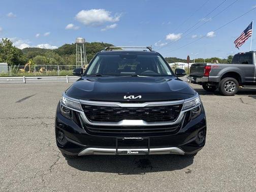 2023 Kia Seltos S