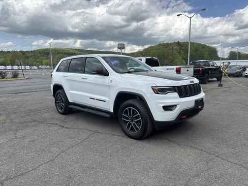 2019 Jeep Grand Cherokee Trailhawk