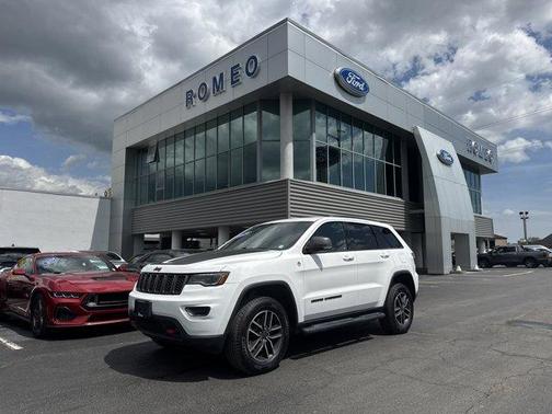 2019 Jeep Grand Cherokee Trailhawk