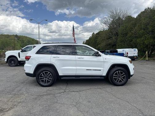 2019 Jeep Grand Cherokee Trailhawk