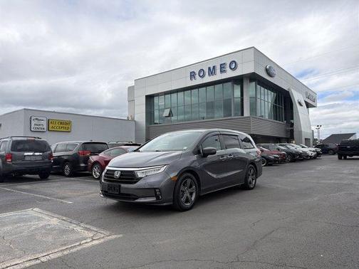 Pacific Pewter Metallic 2021 Honda Odyssey EX