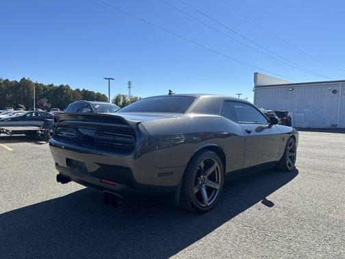 2022 Dodge Challenger SRT Hellcat