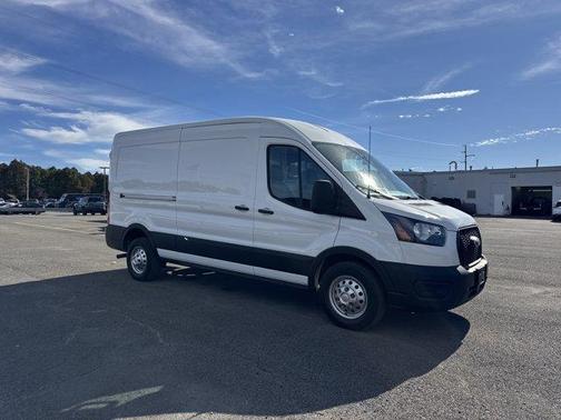2022 Ford Transit-250 Base