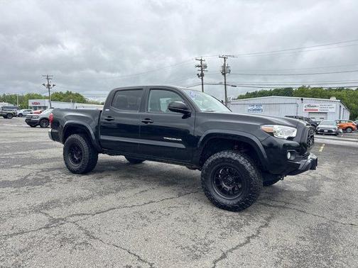 2020 Toyota Tacoma SR5