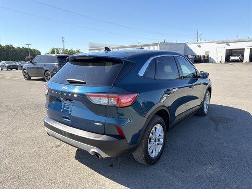 Green Metallic 2020 Ford Escape SE