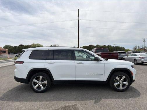 Bright White Clearcoat 2021 Jeep Grand Cherokee L Limited