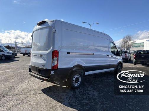 2026 Ford Transit-250 148 WB Medium Roof Cargo