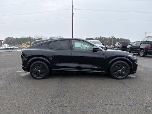 2023 Ford Mustang Mach-E California Route 1