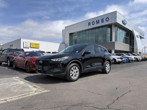 Black Metallic 2025 Ford Escape Active