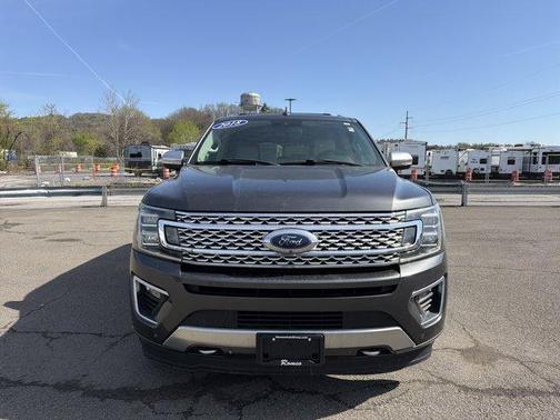 Magnetic 2018 Ford Expedition Platinum