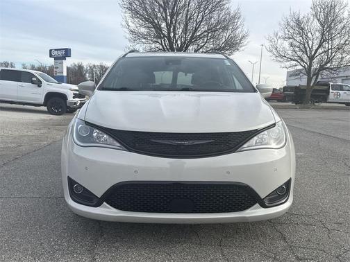 2020 Chrysler Pacifica L