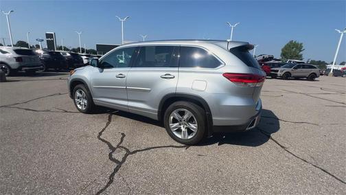 2017 Toyota Highlander Limited
