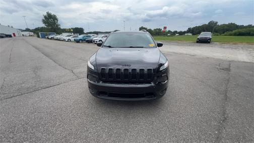 2017 Jeep Cherokee Sport