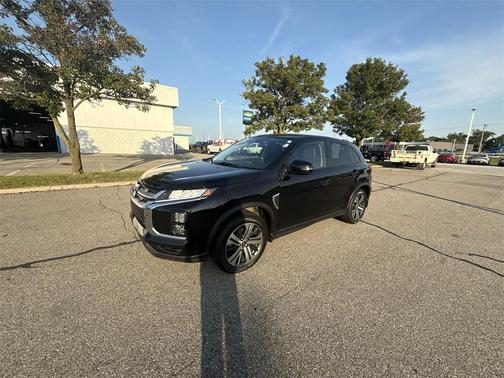 2022 Mitsubishi Outlander Sport SE