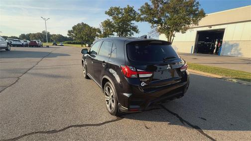 2022 Mitsubishi Outlander Sport SE