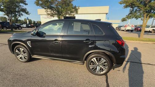 2022 Mitsubishi Outlander Sport SE