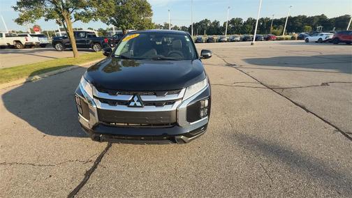 2022 Mitsubishi Outlander Sport SE