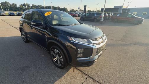2022 Mitsubishi Outlander Sport SE