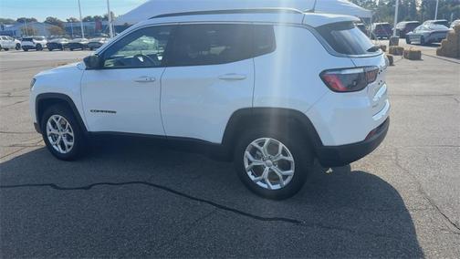 2024 Jeep Compass Latitude