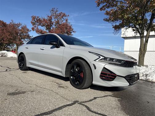 2024 Kia K5 GT-Line