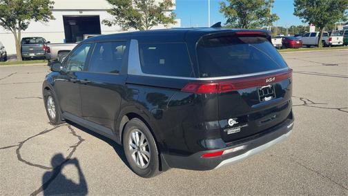 2022 Kia Carnival LXS