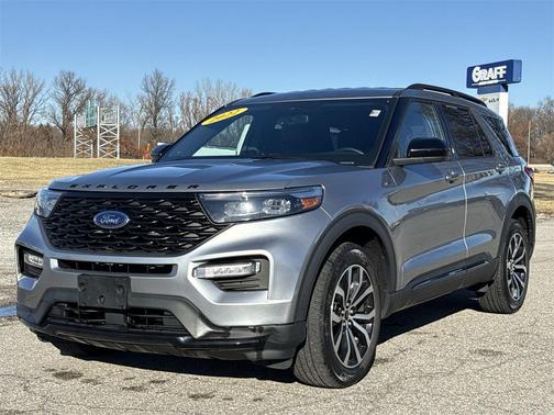 2022 Ford Explorer ST-Line