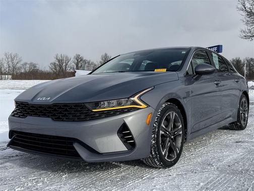 2022 Kia K5 LXS