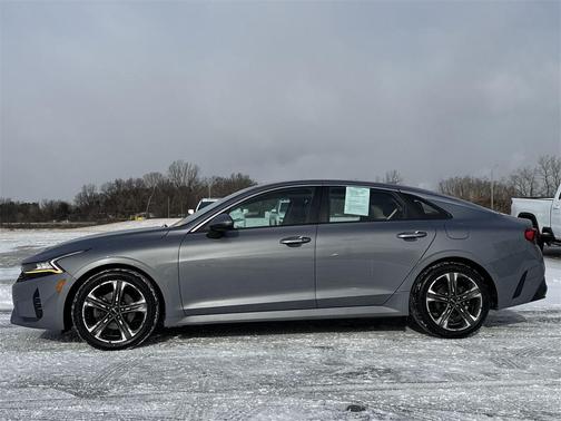 2022 Kia K5 LXS