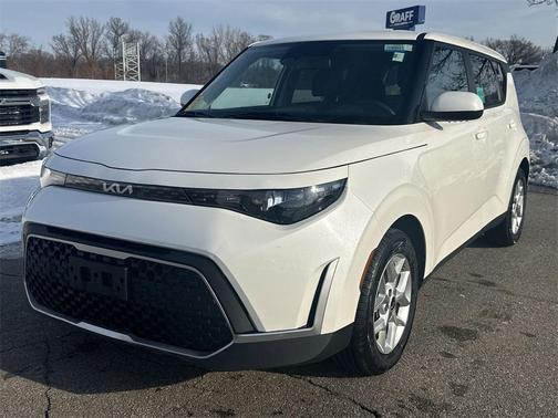 2024 Kia Soul LX