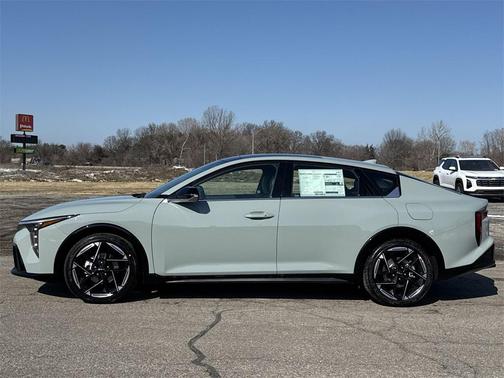 2026 Kia K4 GT-Line