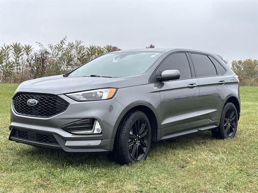 2022 Ford Edge ST Line