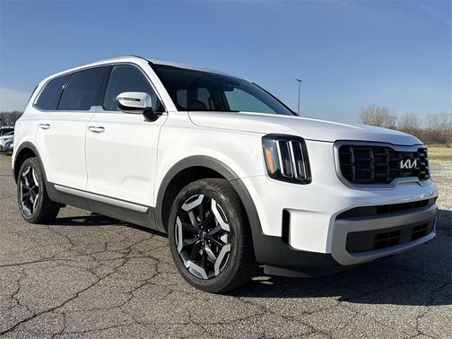2023 Kia Telluride S