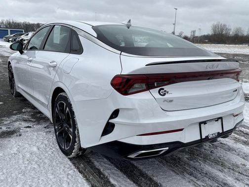 2022 Kia K5 GT-Line